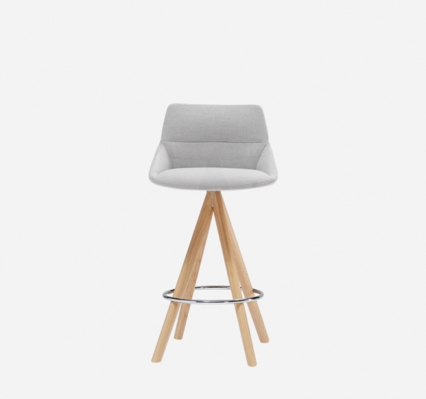 Полубарный стул Dunas XS на деревянных ножках