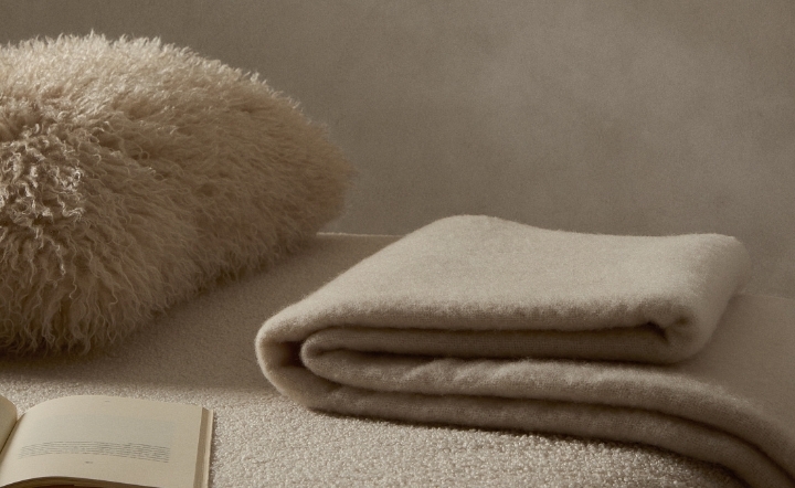 Hura Плед из шерсти цвета экрю с оборками 170 х 130 см