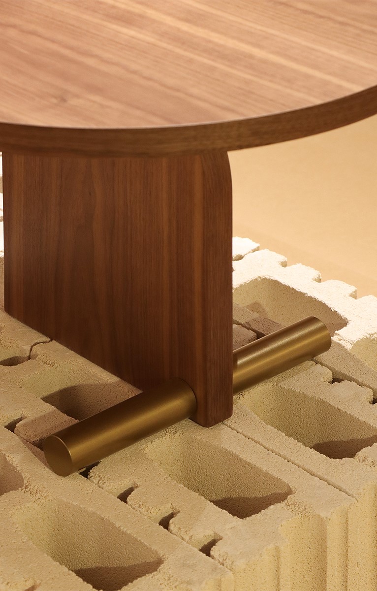 Столик Nova 3 орех-латунный металл