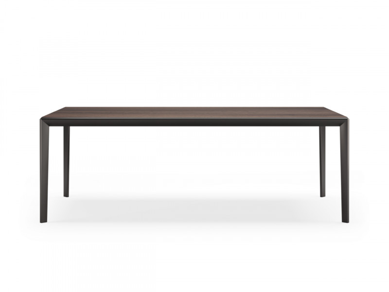 Обеденный стол Balboa Шпон эвкалипта/черный никель