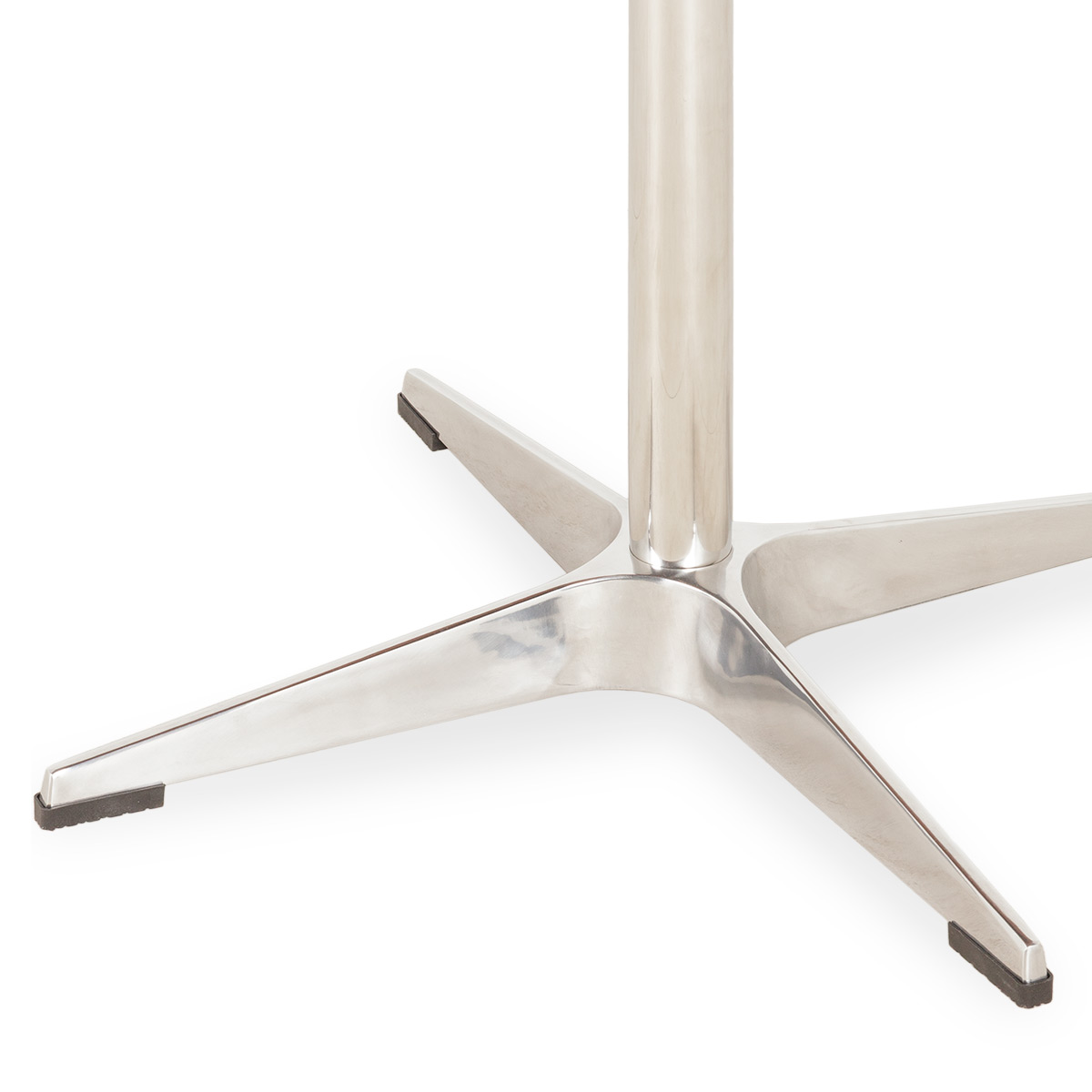 Квадратный стол Isae