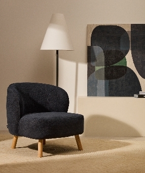 Кресло Ulit из сине-серого шенилла с ножками из бука в натуральной отделке