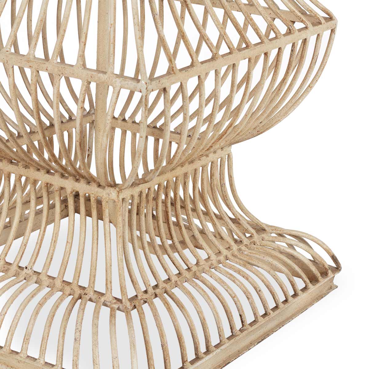 Белая настольная лампа Simone