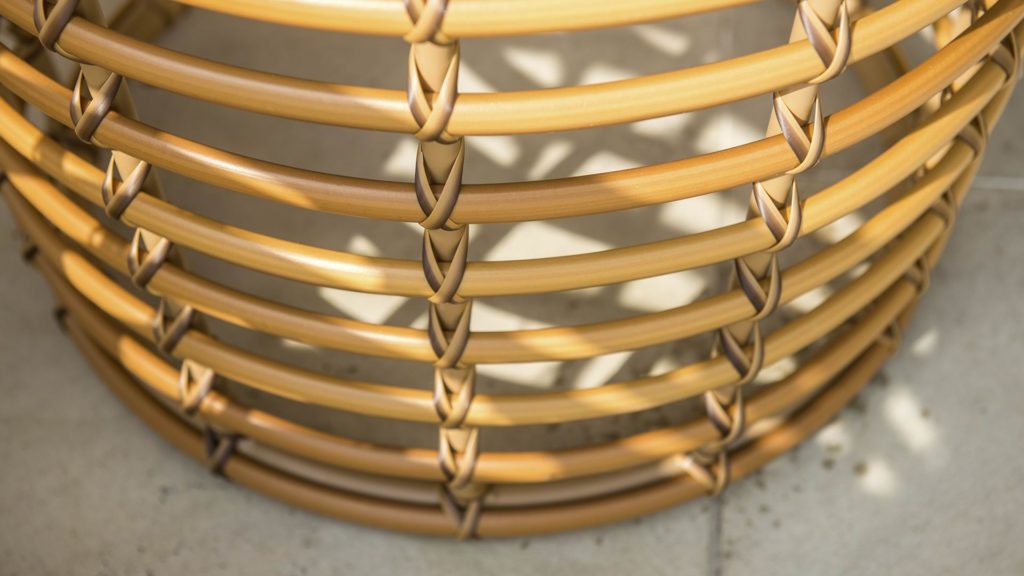 Уличный приставной стол Villa с керамической столешницей KUBU