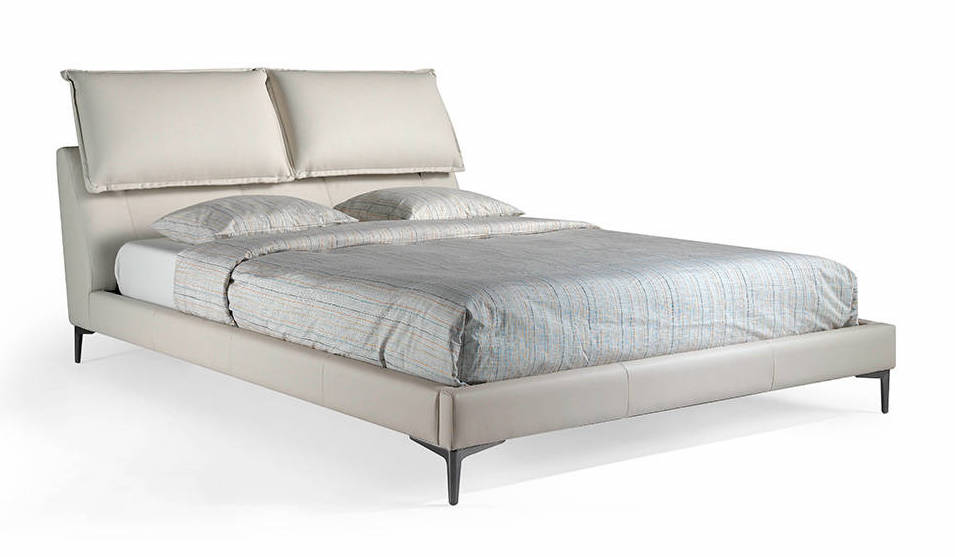 Мягкая кровать с изголовьем B563 /7011