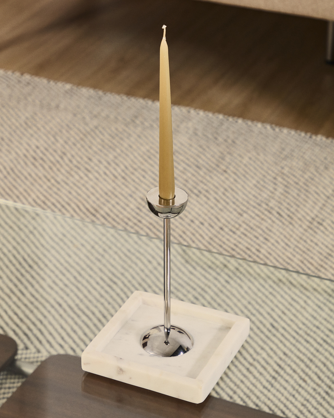 Поднос Serela из белого мрамора 18 x 18 см