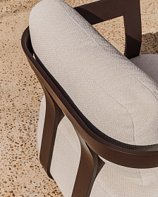 Уличное кресло Tamaris из алюминия коричневого цвета