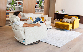 Кресло-реклайнер Nadia Relax с электроприводом (87)