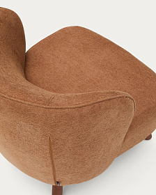 Кресло Ulit из терракотовой синели с ножками из ясеня с отделкой под орех