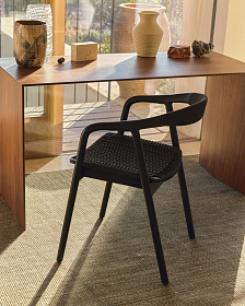 Уличный стул Derile из массива дуба и веревки в черной отделке