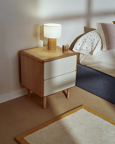 Прикроватная тумбочка Anielle из массива и ясеневого шпона 50 x 58 см