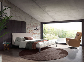 Кресло-реклайнер поворотное 5115/KM6011-M5671 из коричновой кожи