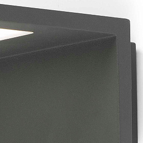 Уличный настенный светильник Ele Led