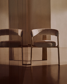 Granite Стул на 3 ножках из бежевого шенилла и массива ясеня в натуральной отделке