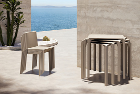 Стол обеденный Quartz круглый на 4 ножках