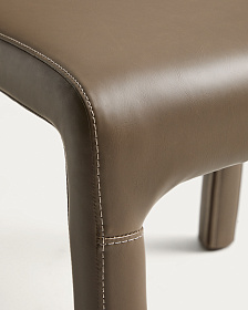 Стул Loria в обивке из искусственной кожи