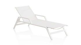 Шезлонг Stack с подлокотниками