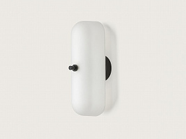 Настенный светильник Atil черный