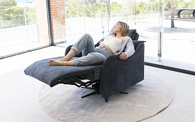 Кресло-реклайнер ABEL N в отделке ткани Lyon 47