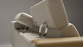 Изогнутый диван Atlanta E4120/01 с подлокотниками, электрическим реклайнером