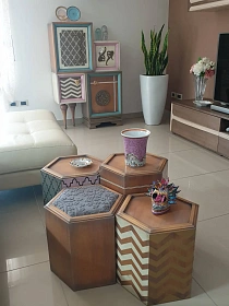 Столик hexagonal 1