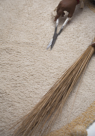 Ковер с помпонами медовый 120D