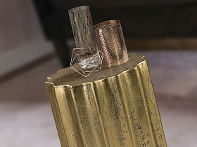 Estriada Приставной столик золотой