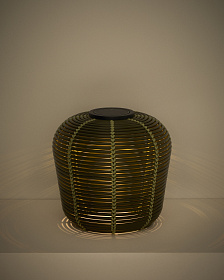 Уличный светильник Garoina солнечных батареях из искусственного ротанга цвета таупе, 35 см