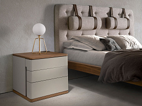 Прикроватная тумбочка 7166/MB2320NS из серого лака и шпона ореха