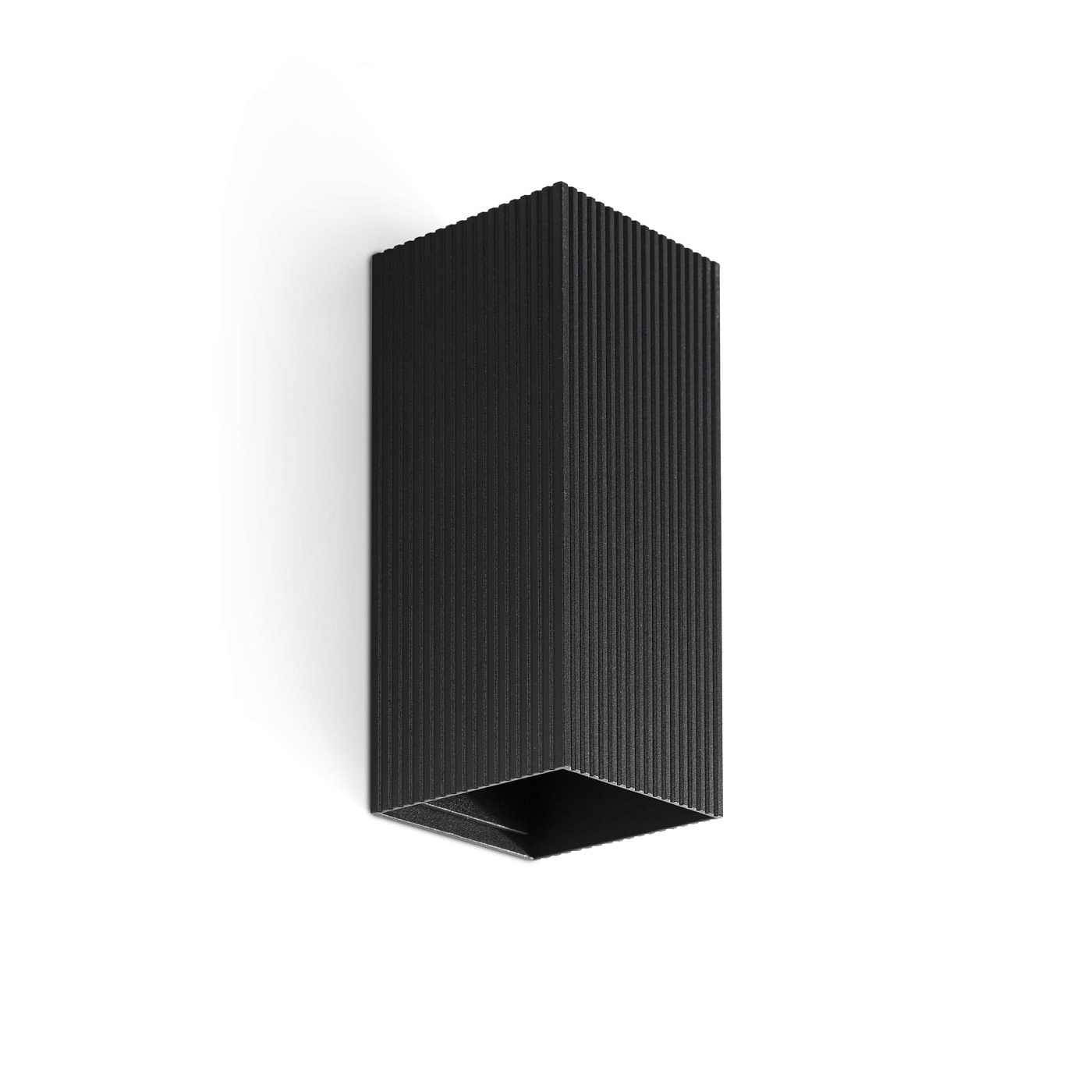 Настенный светильник LUNE квадратный черный с рифлением 2xGU10