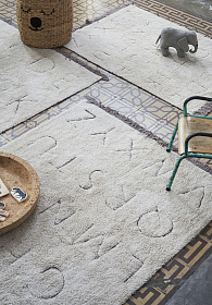 Стираемый ковер RugCycled ABC 130*90