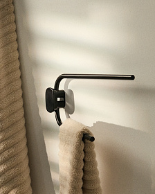 Вешалка для полотенец Arely из черного металла