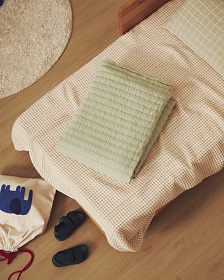 Плед Rilune из хлопка с эффектом тисненых полос светло-зеленого цвета