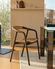 Уличный стул Derile из массива дуба в отделке орех и бежевой веревки