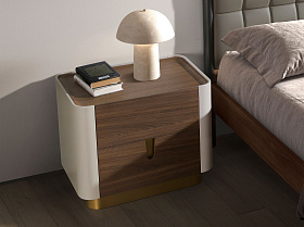 Прикроватная тумбочка 7187 из ореха и лака бежевого цвета
