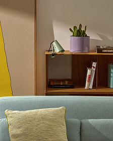 Маленькая настольная лампа Jula с зажимом из зеленого металла