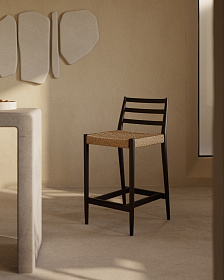 Полубарный стул Analy из массива дуба в черной отделке и веревочным сиденьем 65 см
