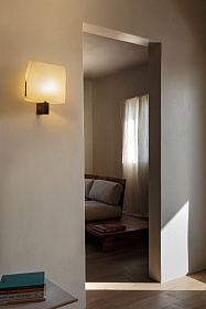 Настенный светильник Luang черный/бежевый