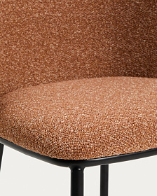 Барный стул Ciselia из терракотового шенилла с ножками из черной стали