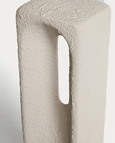 Скульптура Vriona из папье-маше цвета экрю 11 x 44,5 см
