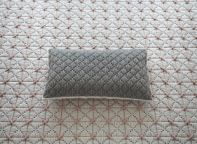 Подушка Silai розовый - Светло-серый 60x35