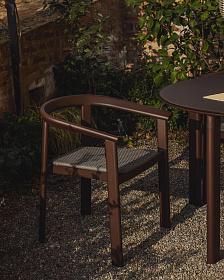 Уличный стул Erice из алюминия и шнура коричневого цвета