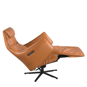 Вращающееся кресло из коричневой кожи модель 5137