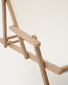 Cкладное кресло Vilara для улицы из акации и текстиля белого цвета