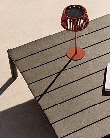 Уличная настольная лампа Aldet на солнечной батарее с терракотовым шнуром