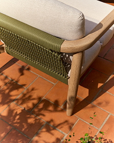 Уличное кресло Menfi из массива акации и зеленой веревки