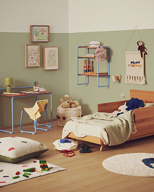 Tinn Стул из ясеневого шпона с синей металлической конструкцией