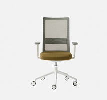 Поворотное кресло Itek Pro с фиксированными подлокотниками