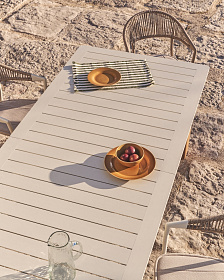 Раздвижной уличный стол Livorno из бежевого алюминия с ножками под дерево, 233(350) x 100 см