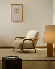 Кресло Sylo из бежевого шенилла и ясеня с отделкой натурального цвета